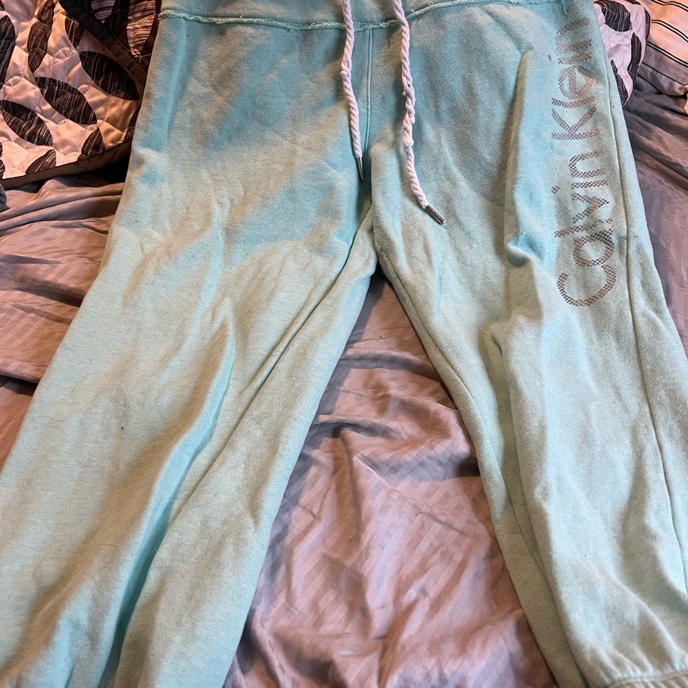 Calvin jogger sweats teal color great condition
